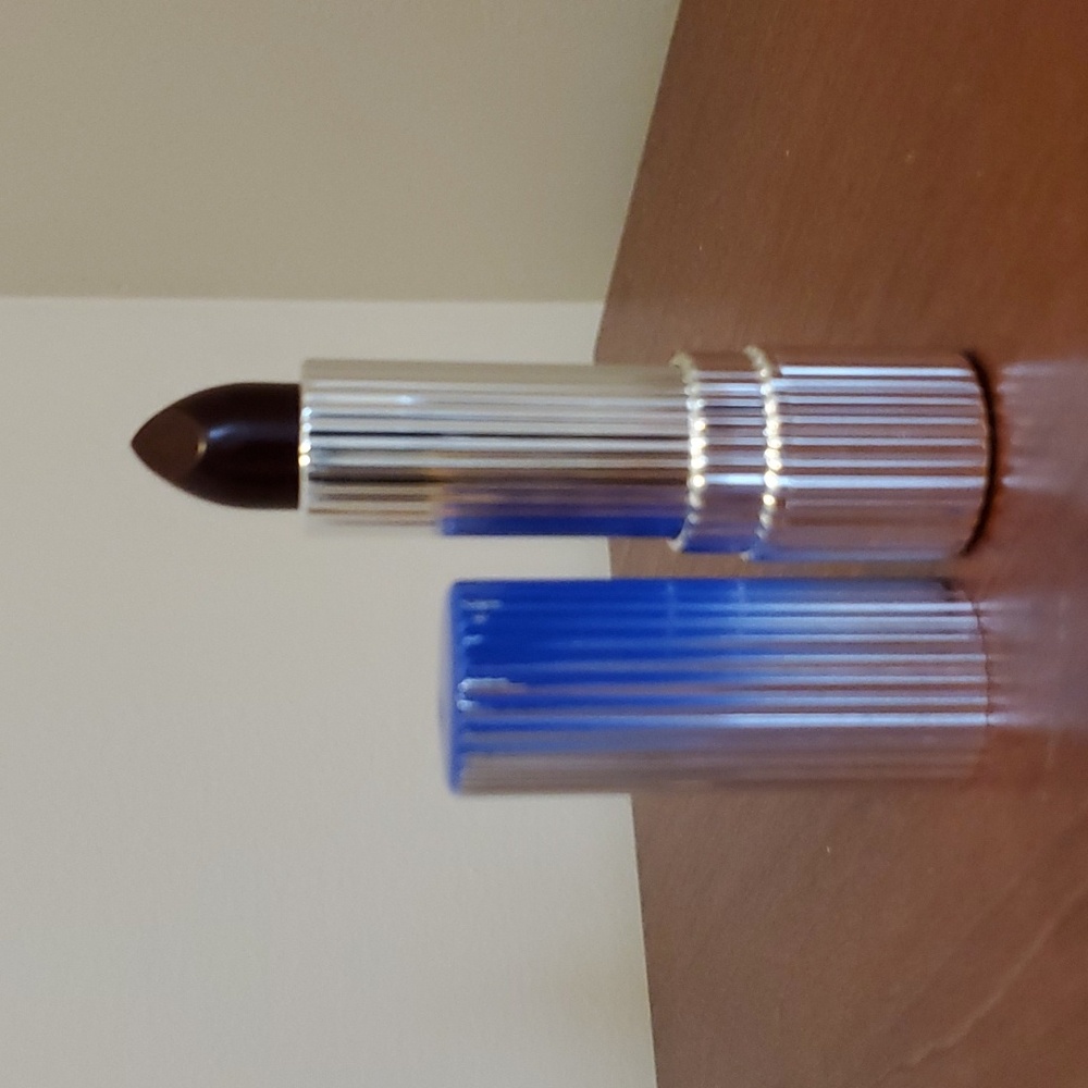 The Estee Edit Mattified Lipstick in 08 Wrapped BNIB Full Size